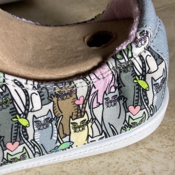 - NWT Bobs by Skechers beach bingo collection style Kitten bitten ladies… - Picture 6 of 10